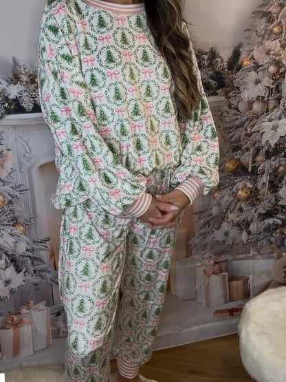 🎄Christmas Trees and Bows Pajama Set ⭐