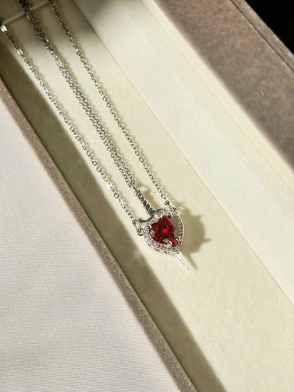 Dancing Heart Necklace ❤️