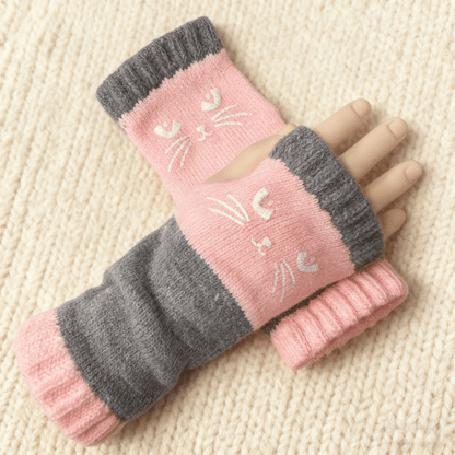 Cozy Cat-Themed Fingerless Gloves for Fall & Winter Lovers 🐾❄️