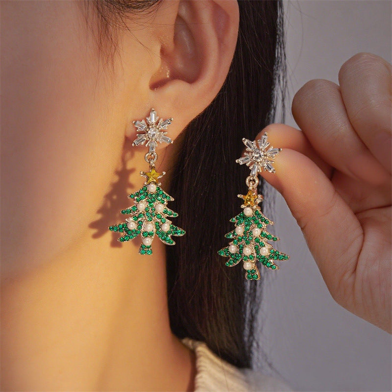 🎄 Christmas Sparkle Earrings — Light Up Your Holiday Style