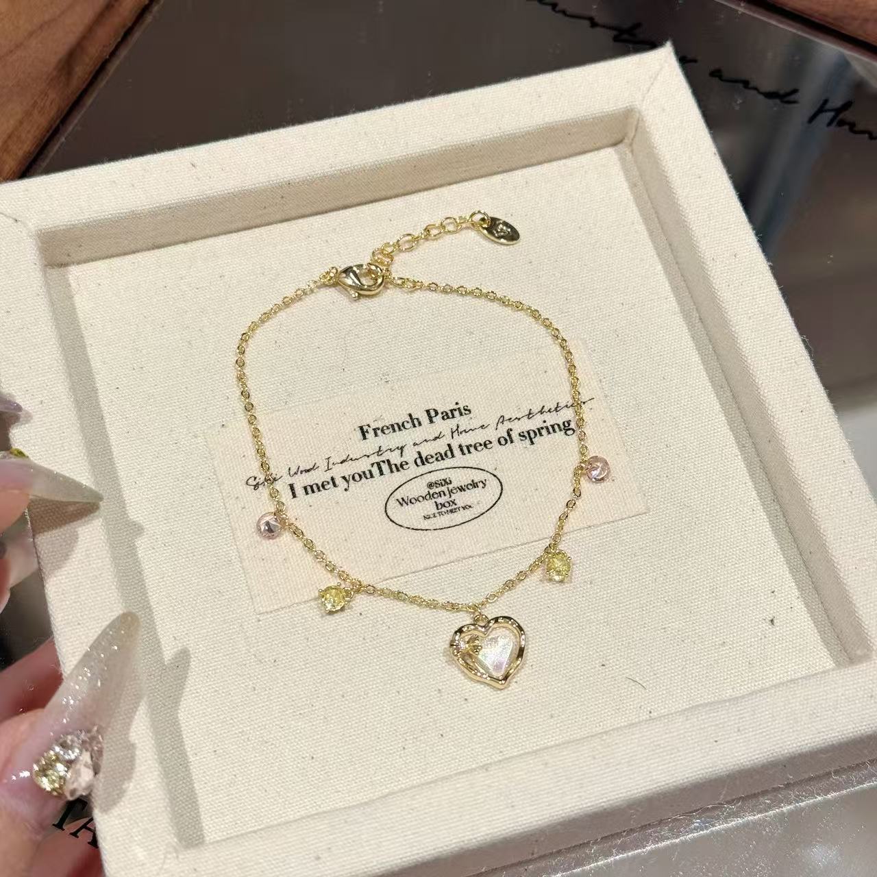 ✨ French Paris Heart Charm Bracelet