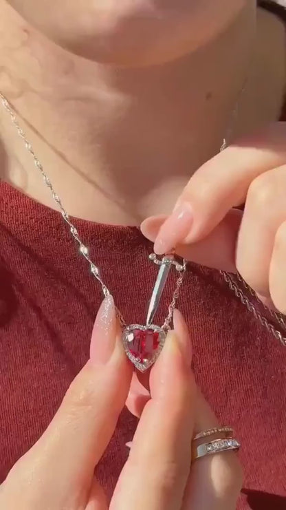 Dancing Heart Necklace ❤️